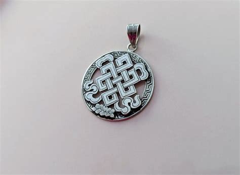 Endless Knot Buddhist Symbol Pendant // Sterling Silv… - Gem