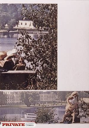 Blonde Hottie Dislays Her Juicy Tits And Stunning Body I XXX Dessert