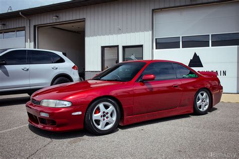 Red S14 Nissan Silvia