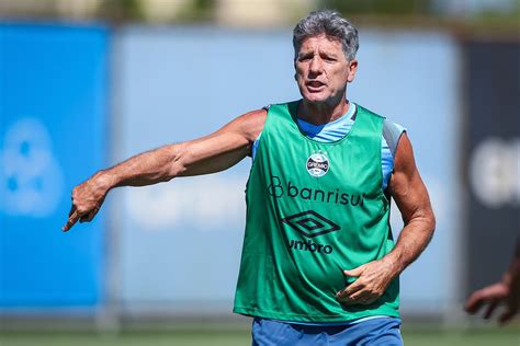 Treino do Grêmio tem boa notícia para o técnico Renato Portaluppi