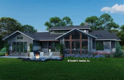 Single Story 6 Bedroom Modern Barn Home With Outdoor Living Floor Plan