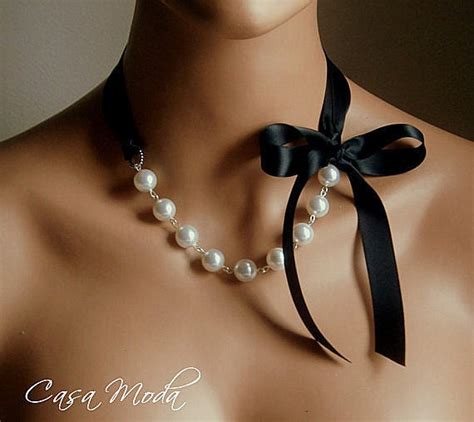 Pearl And Ribbon Necklace With Swarovski Crystal White By Casamoda