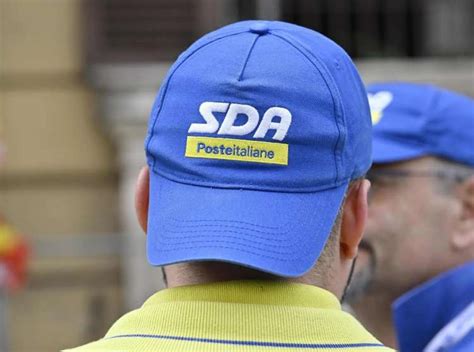 Lavoro Facile SDA Express Courier Poste Italiane Assume Personale A