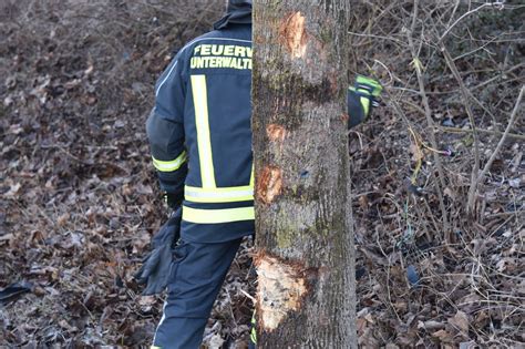 N Chster Schwerer Unfall Auf Glatter Fahrbahn Monatsrevue