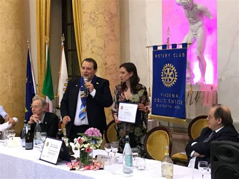 Rotary Poc La Palla Ora Passa A Delv Il Saluto Di Gozzi Nella