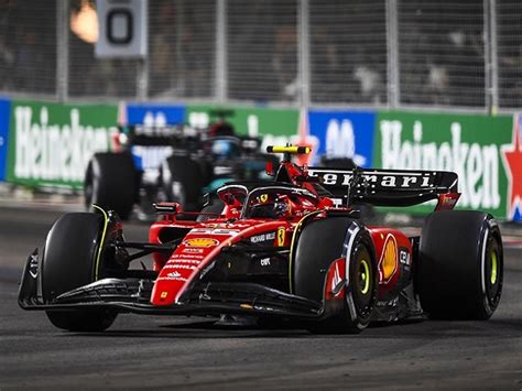 Hasil Race F Gp Singapura Sainz Hentikan Keperkasaan Verstappen