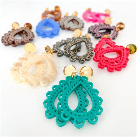 Tiffany Teardrop Earrings – Belle & Ten