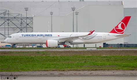 F Wzhj Tc Lgh Airbus A Turkish Airlines S N Flickr