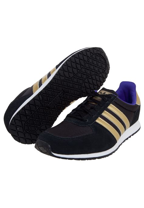 T Nis Adidas Originals Adistar Racer W Preto Compre Agora Dafiti Brasil