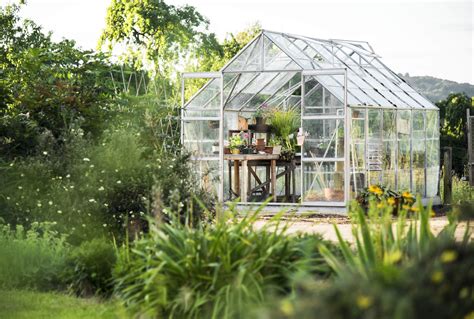 How to Design a Greenhouse for Your Winter Garden – And Why You Should ...