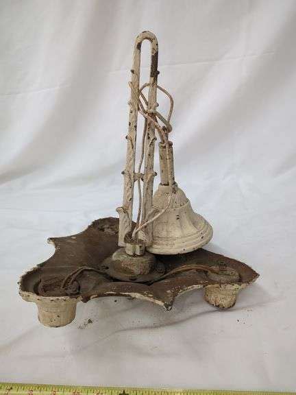 Vintage Metal Light Fixture Isabell Auction