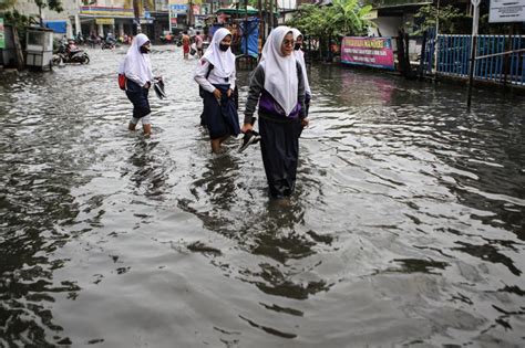 Ratusan Kk Di Kabupaten Tangerang Terdampak Banjir Akibat Hujan Deras