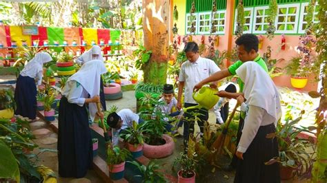 Detail Contoh Sekolah Adiwiyata Koleksi Nomer 40