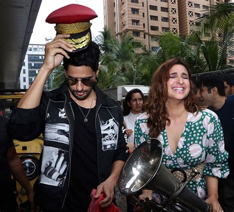 Sidharth And Parineeti High On Energy During Jabariya Jodi Trailer Launch