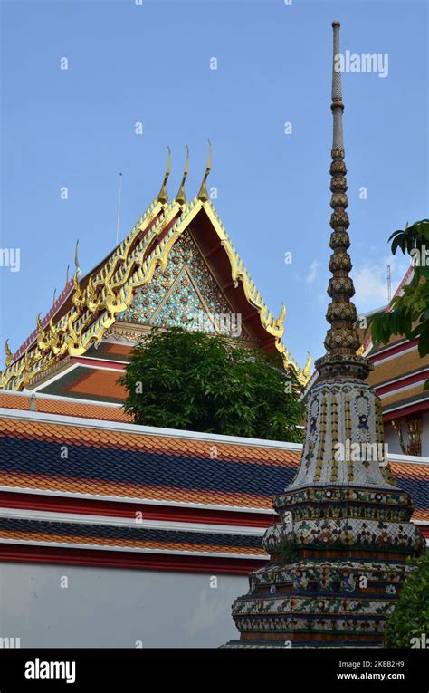 Golden statues Buddha Bangkok temple Thailand buddhism Stock Photo - Alamy