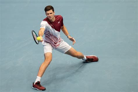 Hubert Hurkacz Zagra Z Adrianem Mannarino Na Pocz Tek Turnieju Atp W