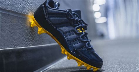 Michigan Football Unveils Sick Custom Air Jordan Cleats For 2018 Season ...