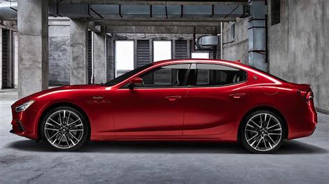 Check Out The Maserati Ghibli Especially The New Trofeo Edition