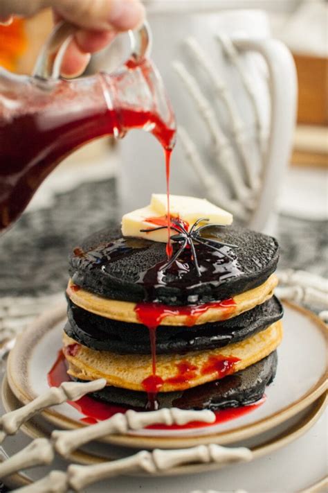 Festive Halloween Pancakes - Kitchen Divas