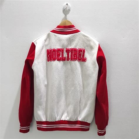 Varsity Jacket Merah Putih Fesyen Pria Pakaian Baju Luaran Di Carousell