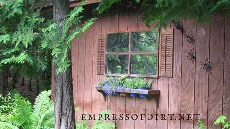 22 Ideas For Old Doors And Windows In The Garden