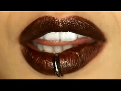 Gamer En Busca De Control Recibe Creampie De MILF Antes Del Torneo XVIDEOS