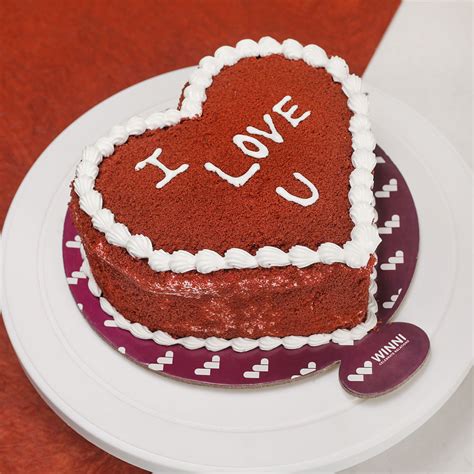 Half Kg Heart Shape Red Velvet Cake Design Send I Love You Heart