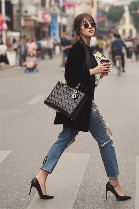 TÚI HIỆU Hot girl Việt sắm túi ngày càng bạo tay ai đang sở hữu kho túi hiệu khủng nhất