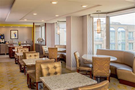 Sheraton Suites Chicago Elk Grove - Elk Grove Village, IL - Company Profile