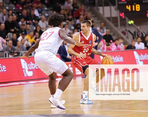 Telekom Baskets Bonn Vs Reggio Emilia Basketball Champions League