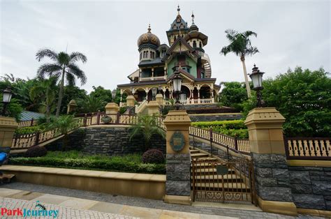 Hong Kong Disneyland - Mystic Point - Park Journey