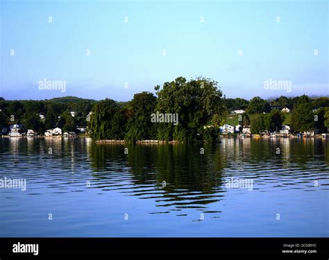 Canandaigua Lake Hi Res Stock Photography And Images Alamy