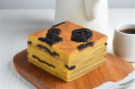 Premium Photo Indonesian Thousand Layer Cake Or Lapis Legit Cake