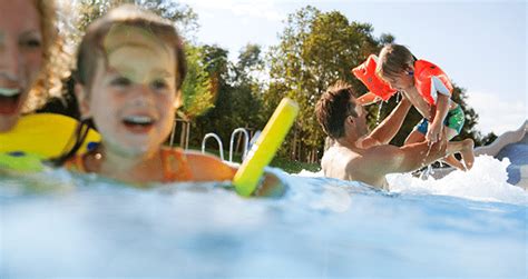 Sommertarif Tageskarte Therme mit Kästchen THERME WIEN