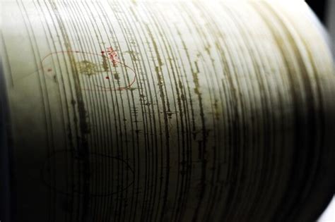 Forte Scossa Di Terremoto Di 7 1 In Giappone Si Teme Uno Tsunami