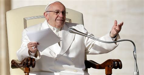Pope Francis condemns 'snake' news: Terry Mattingly