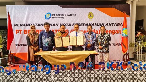 Usm Bpr Bkk Jateng Jalin Kerja Sama Kampus Pedia