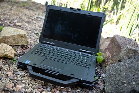 Dell Latitude 7330 Rugged Extreme Review Behold The