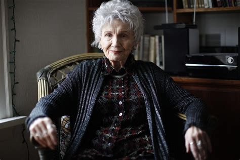 Morta La Scrittrice Alice Munro Premio Nobel Nel