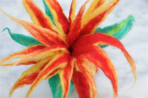 How To Make An Easy 3d Wet Felted Flower Feltmagnet