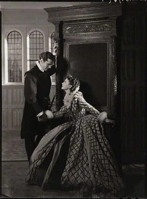 Portrait Of Laurence Olivier And Vivien Leigh For Fire Over England