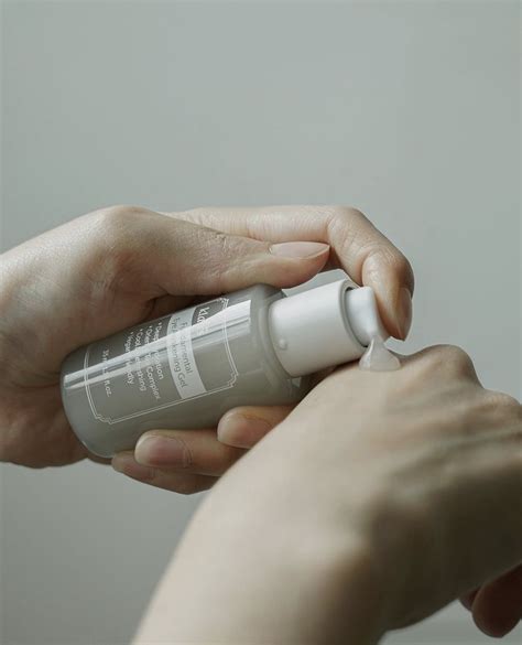 Klairs Fundamental Eye Awakening Gel - moonbear Cosmetics
