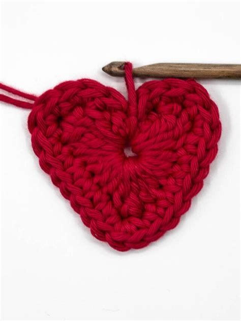 How to Crochet a Heart