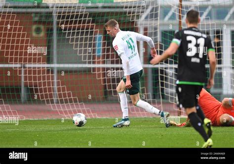 Goal Afterwards Hi Res Stock Photography And Images Alamy