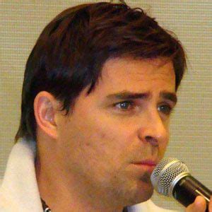 Kavan Smith - Age, Family, Bio | Famous Birthdays