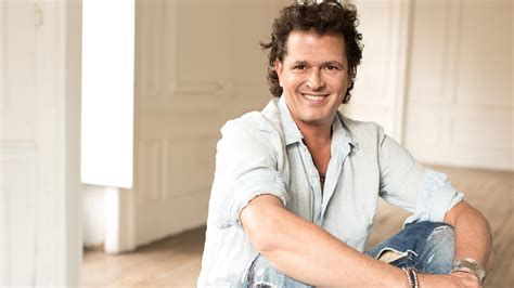 Carlos Vives Cumple 60 Años Un Repaso Por La Vida Y Trayectoria De Uno De Los Artistas Más