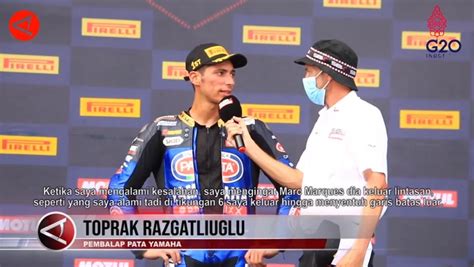 Toprak Razgatlioglu Podium Posisi Pertama Race Wsbk Mandalika