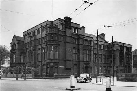 Old Students Union History Of The University Of Manchester