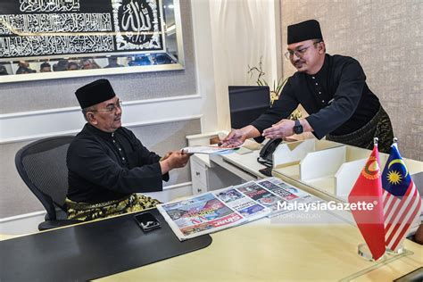 Sanusi Md Nor Mula Tugas Menteri Besar Kedah Ke 15