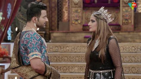 Watch Chandrakanta Season 1 Episode 54 : Irawati Plans To Expose Dhruv ...